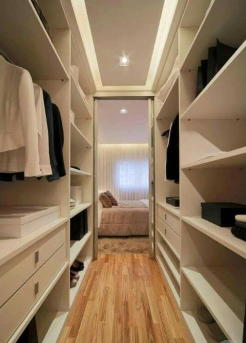 П-образная гардеробная комната в спальню Новоалтайск